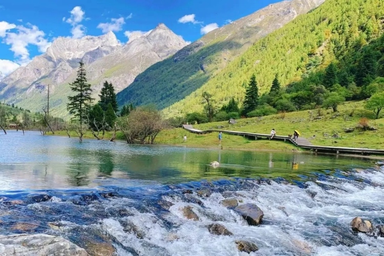 【川西小环线】川西童话双桥沟、触手可及的雪山浪漫、邂逅雅拉女神、奇域墨石