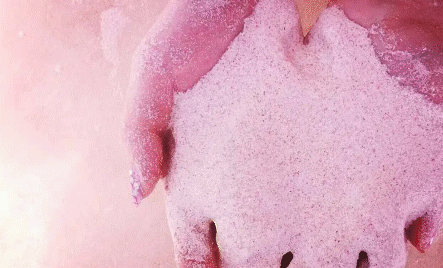 a.gif
