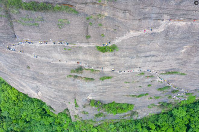下载.jpg