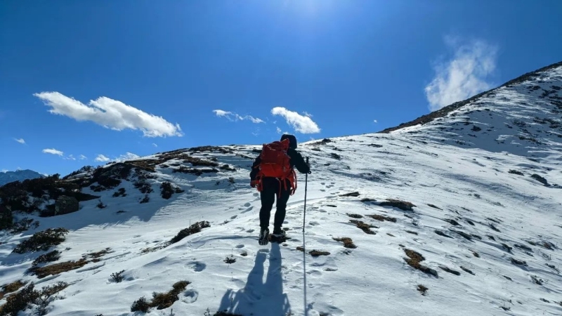 【徒步|云上花林登峰】云上花林、高山脊梁，巴郎山登顶眺望幺妹峰！