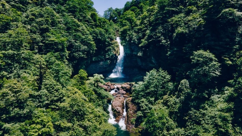 【赢奖牌|麒麟瀑布】走进十里山水画廊，荥经海子沟秘境，通关赢奖牌