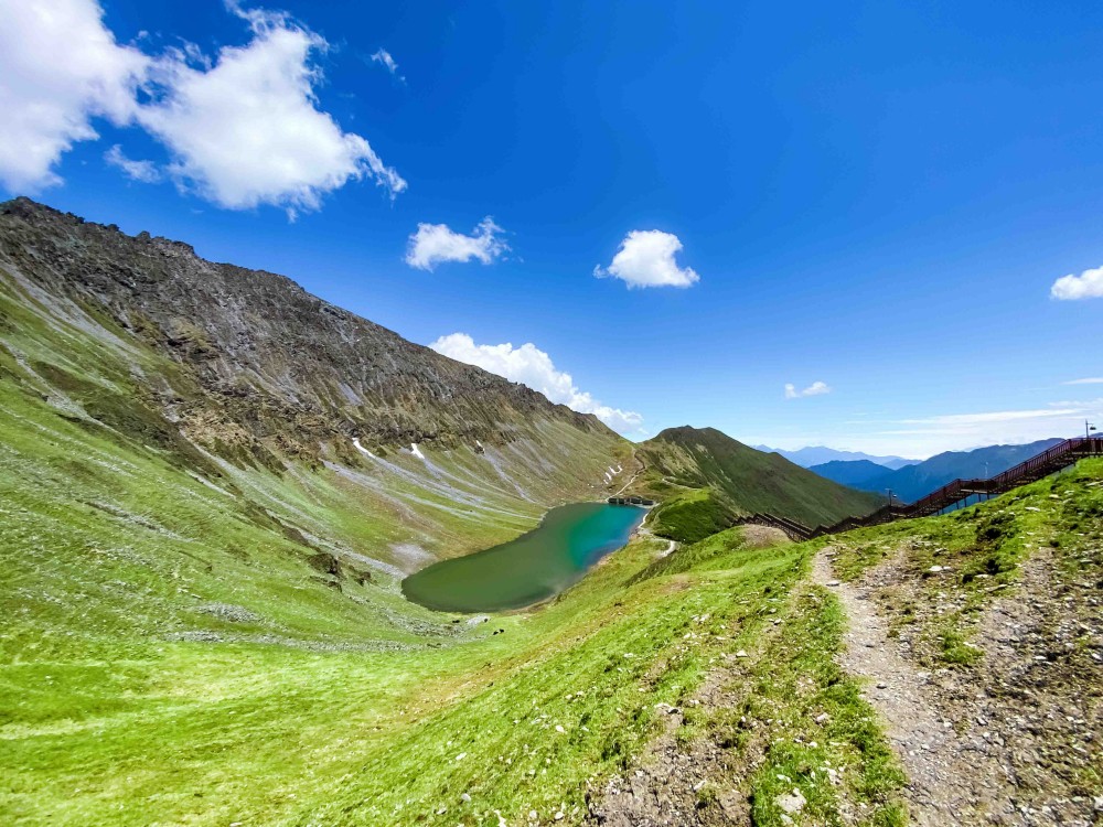 【徒步赢奖牌|阿尔沟龙池】藏于雪山下的璀璨明珠、阿尔沟龙池海子！