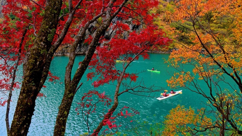【金秋|松坪沟1日】湖光山色小九寨，醉美金秋红漫山