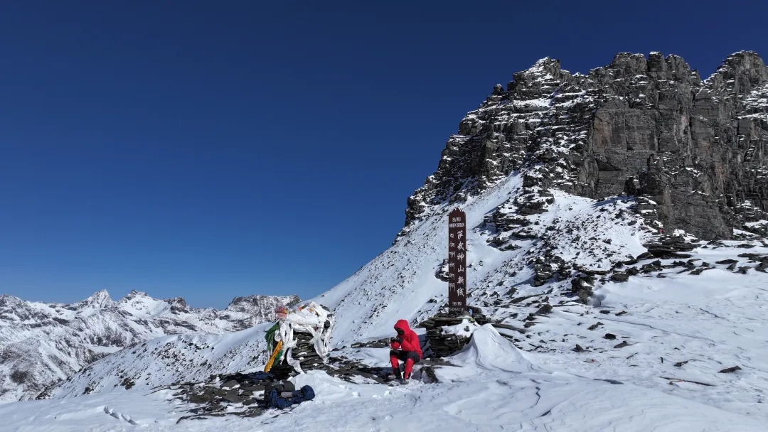 【萨武神山】萨武神山新线1.5日攀登，解锁人生第一座4900+雪山徒步之旅！（每天发团）